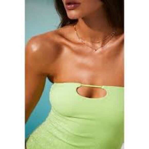 NWT VYB Honeydew Green Shimmer Nellie one piece Bandeau Swimsuit Small - Picture 2 of 9